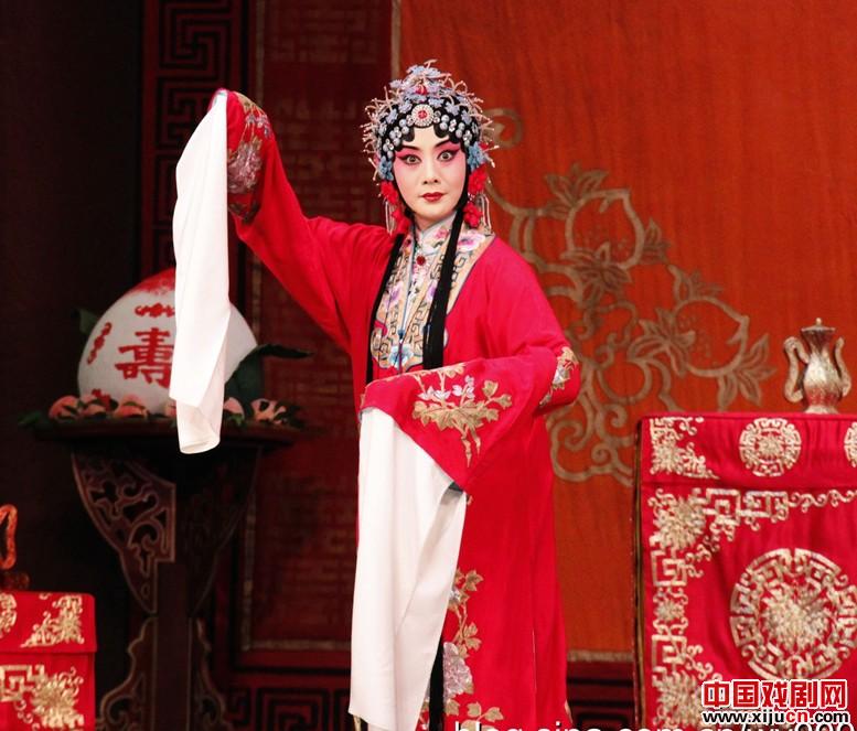 Sul Informação - Ópera tradicional chinesa apresenta-se em Lagoa no ano da Cidade Inclusiva