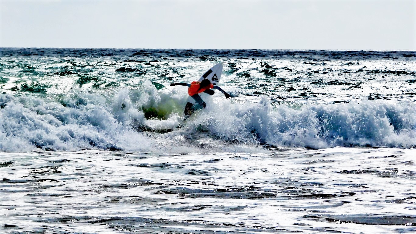 Sul Informação - Campeões regionais de surf consagrados em Portimão