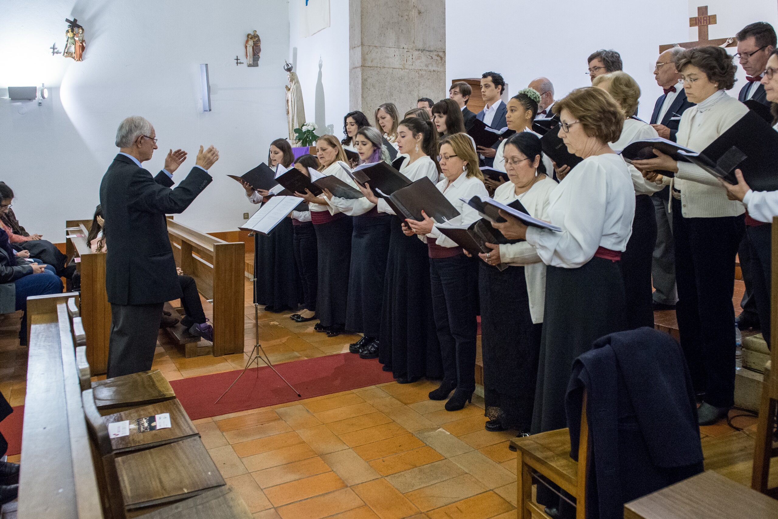 Sul Informação - Coro do Carmo de Beja dá Concerto de Reis em Odemira