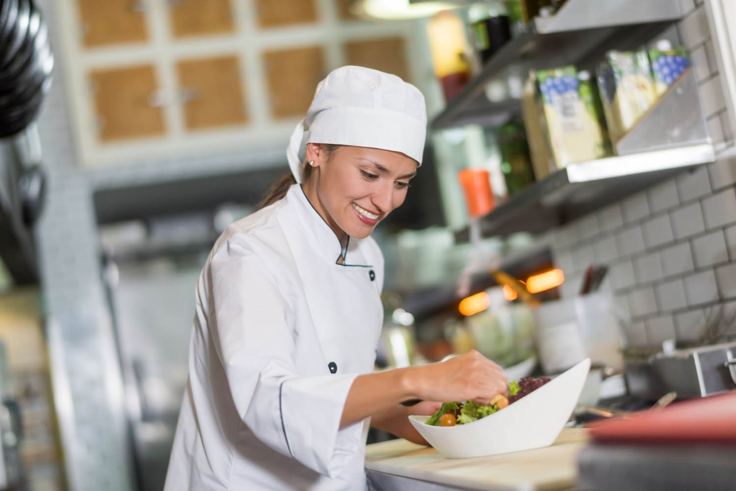 Sul Informação - Há 138 vagas de cozinheiros, em especial em Vilamoura, Albufeira, Lagos e Carvoeiro