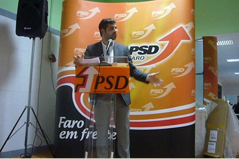 Sul Informação - Cristóvão Norte acusa ANA de «atitude predatória» contra as pequenas rent-a-car