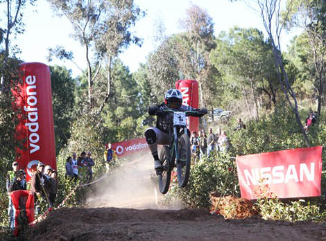 Sul Informação - Taça de Portugal de Downhill: Cláudio Loureiro abre a época a toda a velocidade