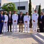 Sul Informação - Marinha assenta âncoras numa rotunda de Faro