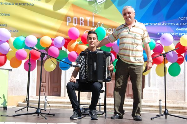 Sul Informação - FOTOGALERIA: Porti Alegria enche a Alameda de música e animação