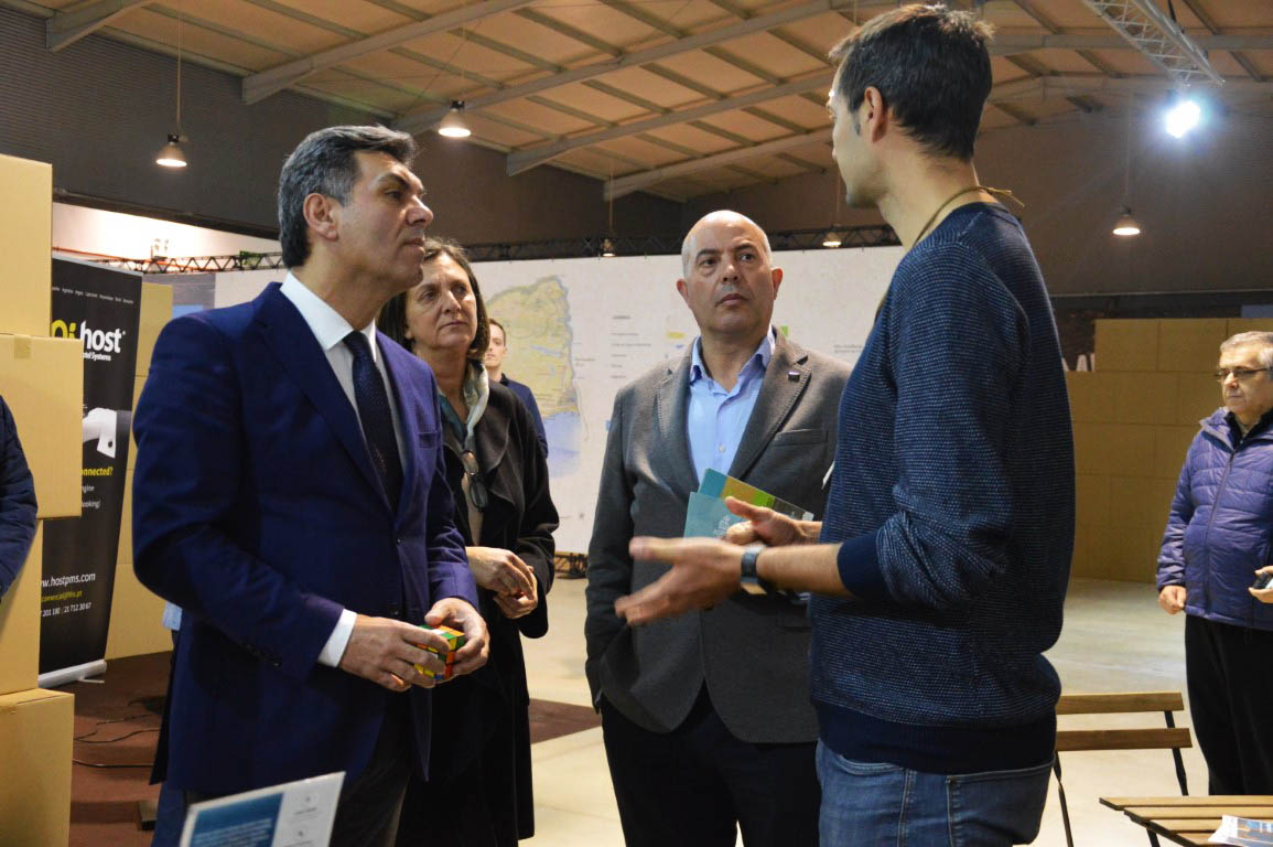 Sul Informação - Bienal de Turismo de Natureza abriu com muito debate e visita de secretário de Estado