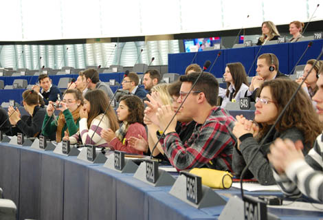 Estudantes da ESJD de Faro no Parlamento Europeu Sul Informação