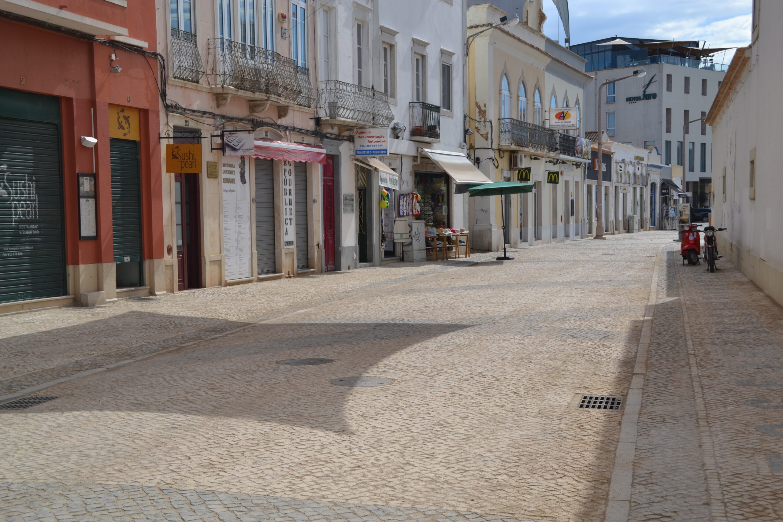 Sul Informação - Mercado da Alfândega junta produtos regionais e gourmet na Baixa de Faro