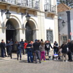 Sul Informação - Habitantes da Culatra protestam contra demolições junto à Câmara de Faro (com fotos)