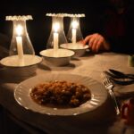 Sul Informação - Marmelete, onde se ouve o lento escorrer da noite, entre teatro, copinhos de medronho e música
