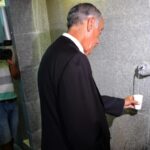 Sul Informação - Presidente da República visitou Caldas de Monchique e brindou com água…e medronho