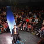 Sul Informação - Princesas, maçãs e coelhos gigantes no circo aéreo e cantado que agora ruma a Monchique
