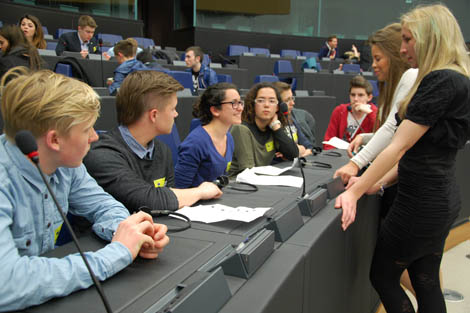 Estudantes da ESJD de Faro no Parlamento Europeu Sul Informação