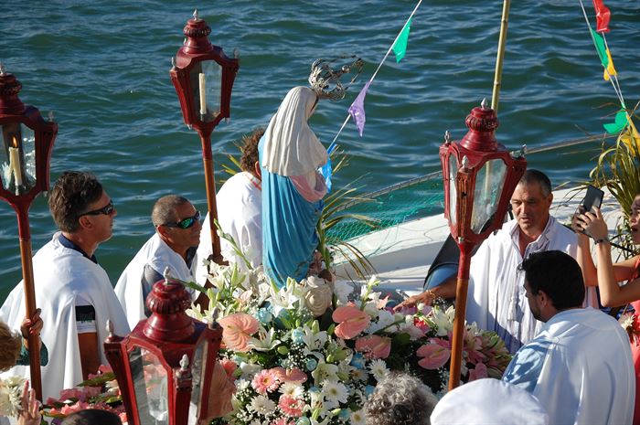 Sul Informação - O dia em que Nossa Senhora passeia no rio em Ferragudo (com fotos)