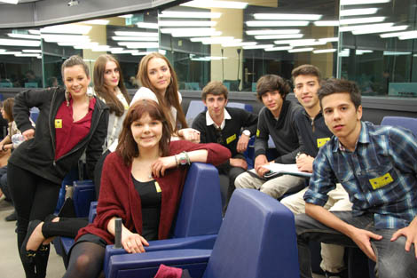 Estudantes da ESJD de Faro no Parlamento Europeu Sul Informação