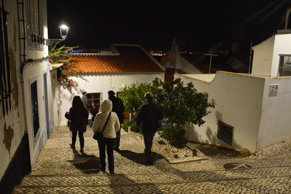 Sul Informação - Percurso pela história e património levou portugueses e franceses à descoberta de Ferragudo