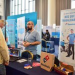Sul Informação - Mais de 1200 candidatos visitaram a Feira de Emprego no Turismo em Vilamoura