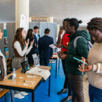 Sul Informação - Dezenas de empresas andaram “à caça” de talentos na Ualg Careers Fair