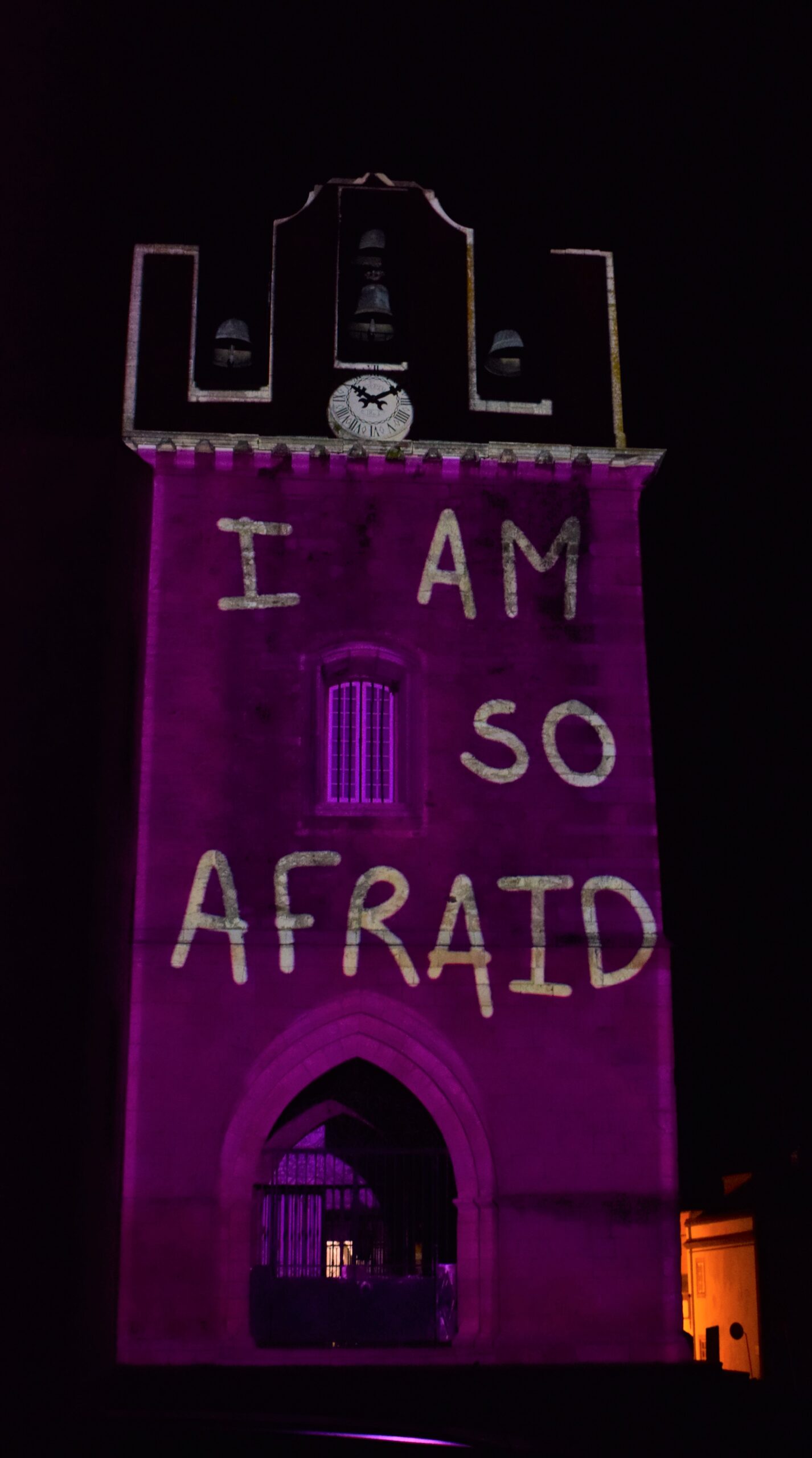 Sul Informação - ADM encerra com videomapping e sorrisos no Largo da Sé em Faro