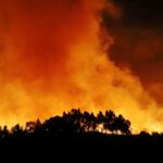 Sul Informação - Pessoas retiradas de casa por precaução no incêndio de Monchique (com fotos)