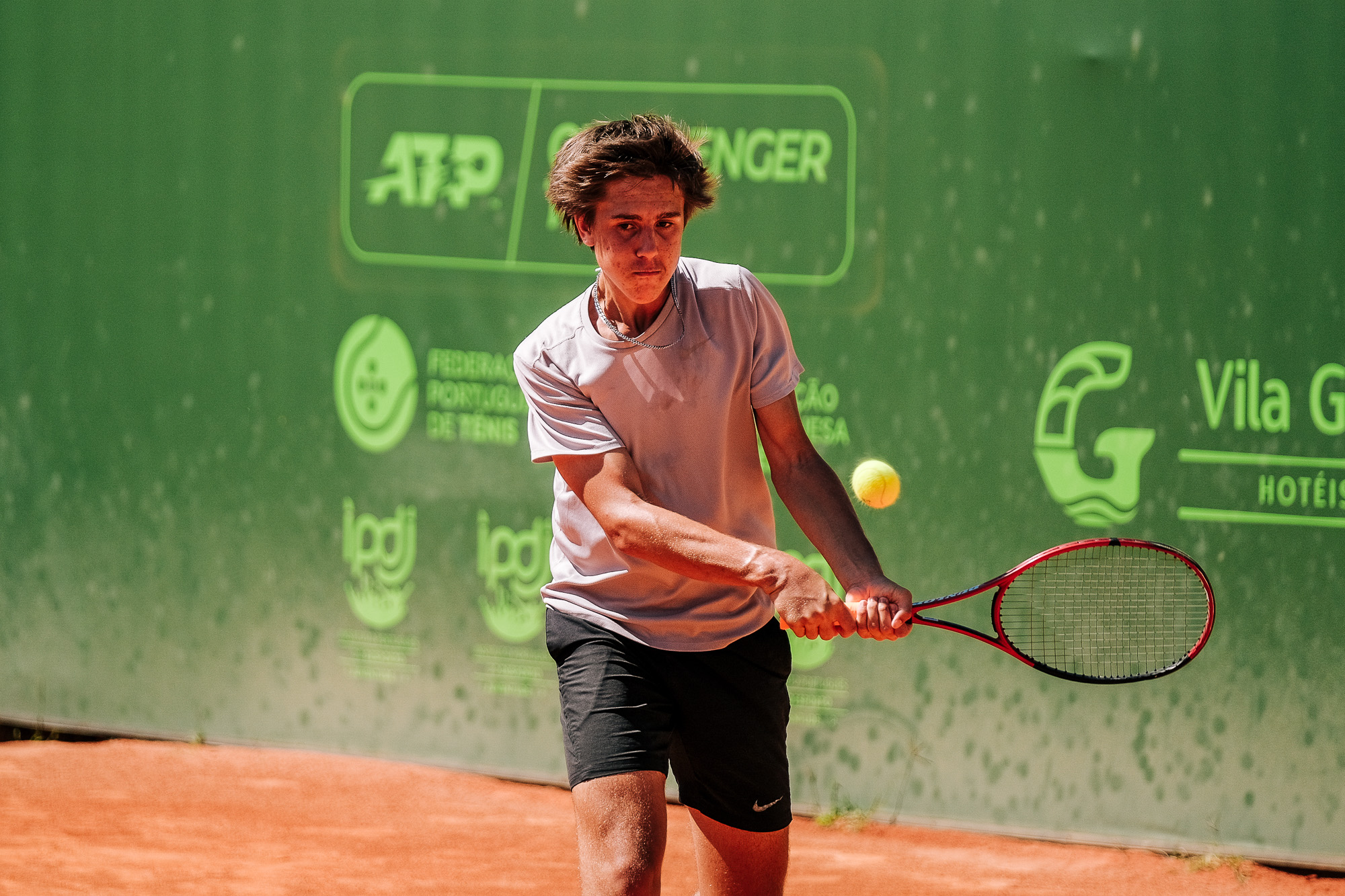 Sul Informação - Ténis: Algarvio Daniel Marincas surpreende rumo às meias-finais do Campeonato Nacional de Sub 16