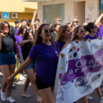 Sul Informação - “Estudar onde não consigo viver”: Falta de habitação marca Desfile do Caloiro