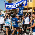 Sul Informação - “Estudar onde não consigo viver”: Falta de habitação marca Desfile do Caloiro