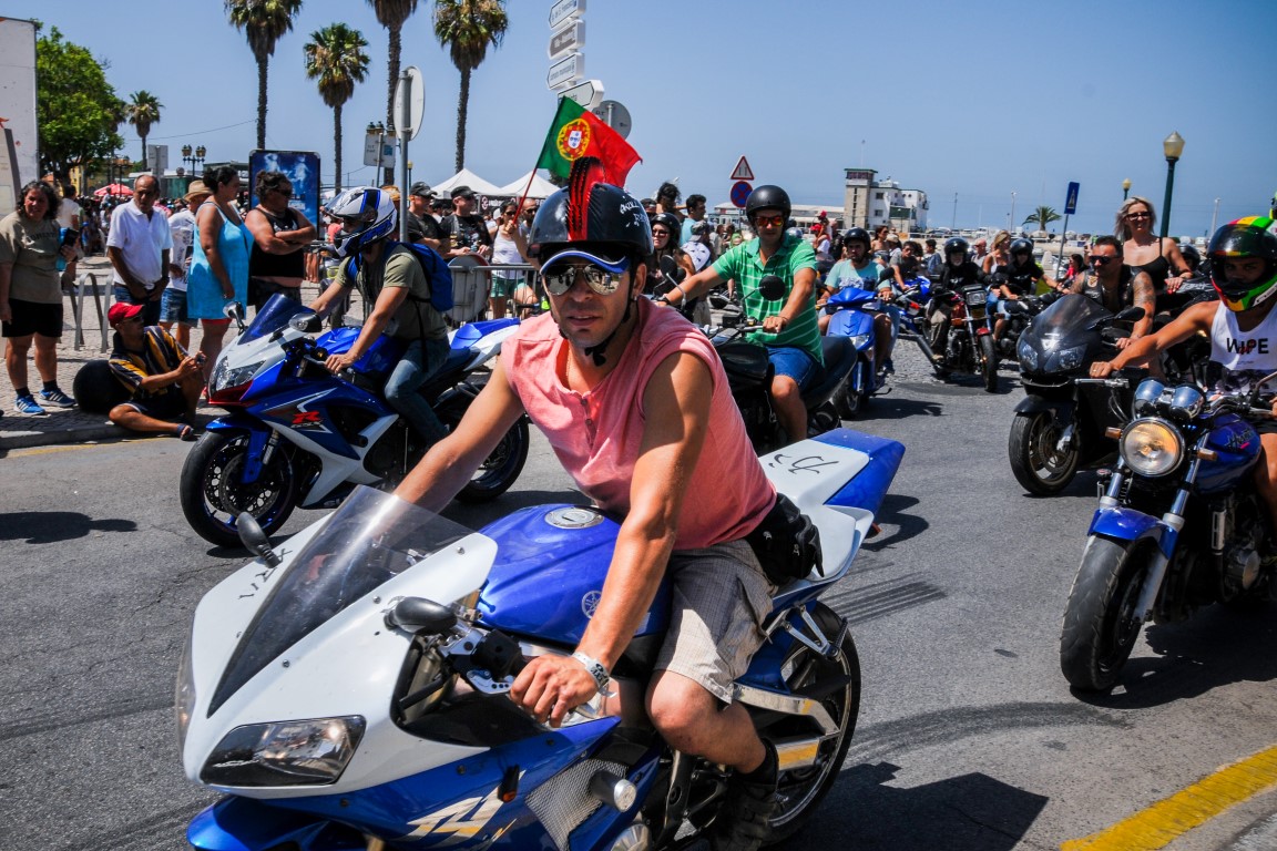 Sul Informação - Fotogaleria: Desfile bem animado encerrou Concentração que atraiu 30 mil motards