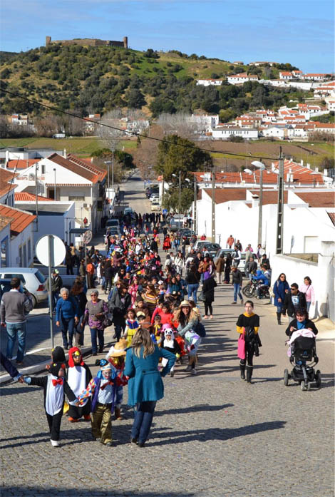 Sul Informação - Aljezur comemora Carnaval com tolerância de ponto e muita festa em todo o concelho
