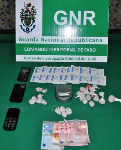 Sul Informação - GNR detém homem de 62 anos que traficava heroína em Quarteira