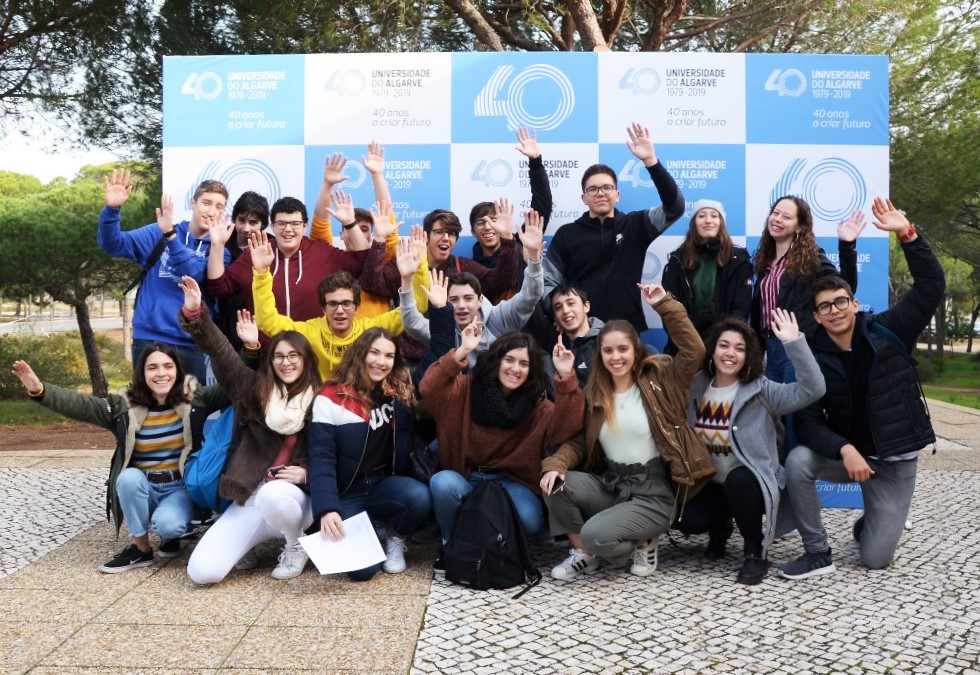 Sul Informação - Até de Almada e Barreiro vieram alunos para o Dia Aberto da UAlg