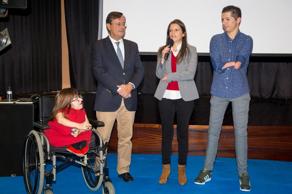Sul Informação - Dia da Pessoa com Deficiência foi assinalado com palavras de «otimismo» em Albufeira