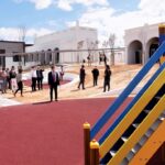 Sul Informação - Olhão inaugurou duas novas estátuas e tem escola renovada (quase) pronta a estrear