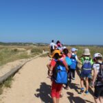 Sul Informação - Dia de Aulas ao Ar Livre junta crianças e jovens do Agrupamento António Aleixo na Ria de Alvor