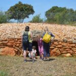 Sul Informação - 1750 pessoas “viajaram” até à Pré-História em Alcalar