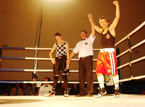 Sul Informação - Jovem boxeur algarvio Diogo Pestana sagra-se Campeão Nacional