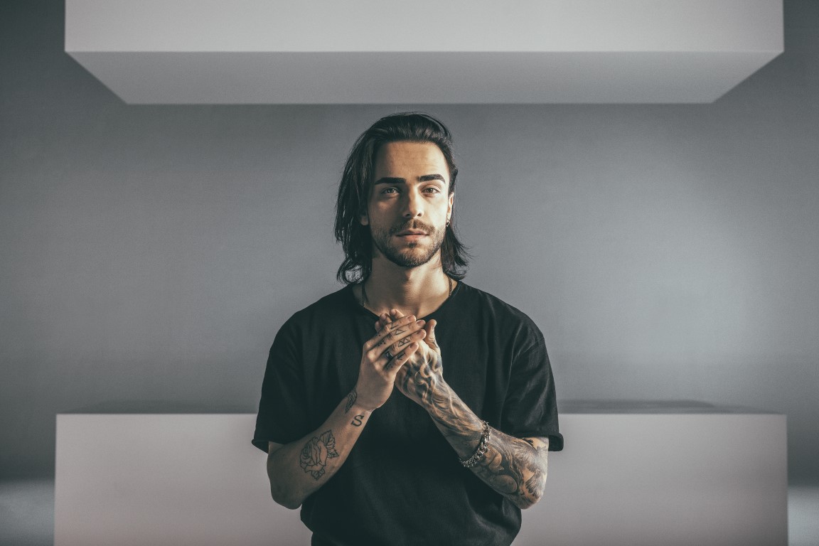 Sul Informação - Lançamento do novo álbum de Diogo Piçarra «só podia ser em Faro»
