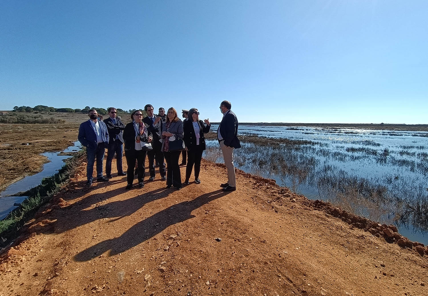 Sul Informação - Dique reconstruído na Ria de Alvor foi inaugurado pela secretária de Estado das Pescas