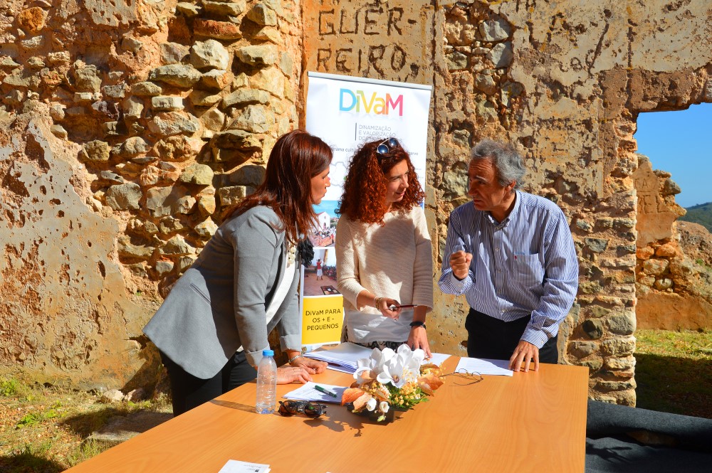 Sul Informação - DiVaM 2017 arrancou com Outras Vozes no Castelo de Paderne