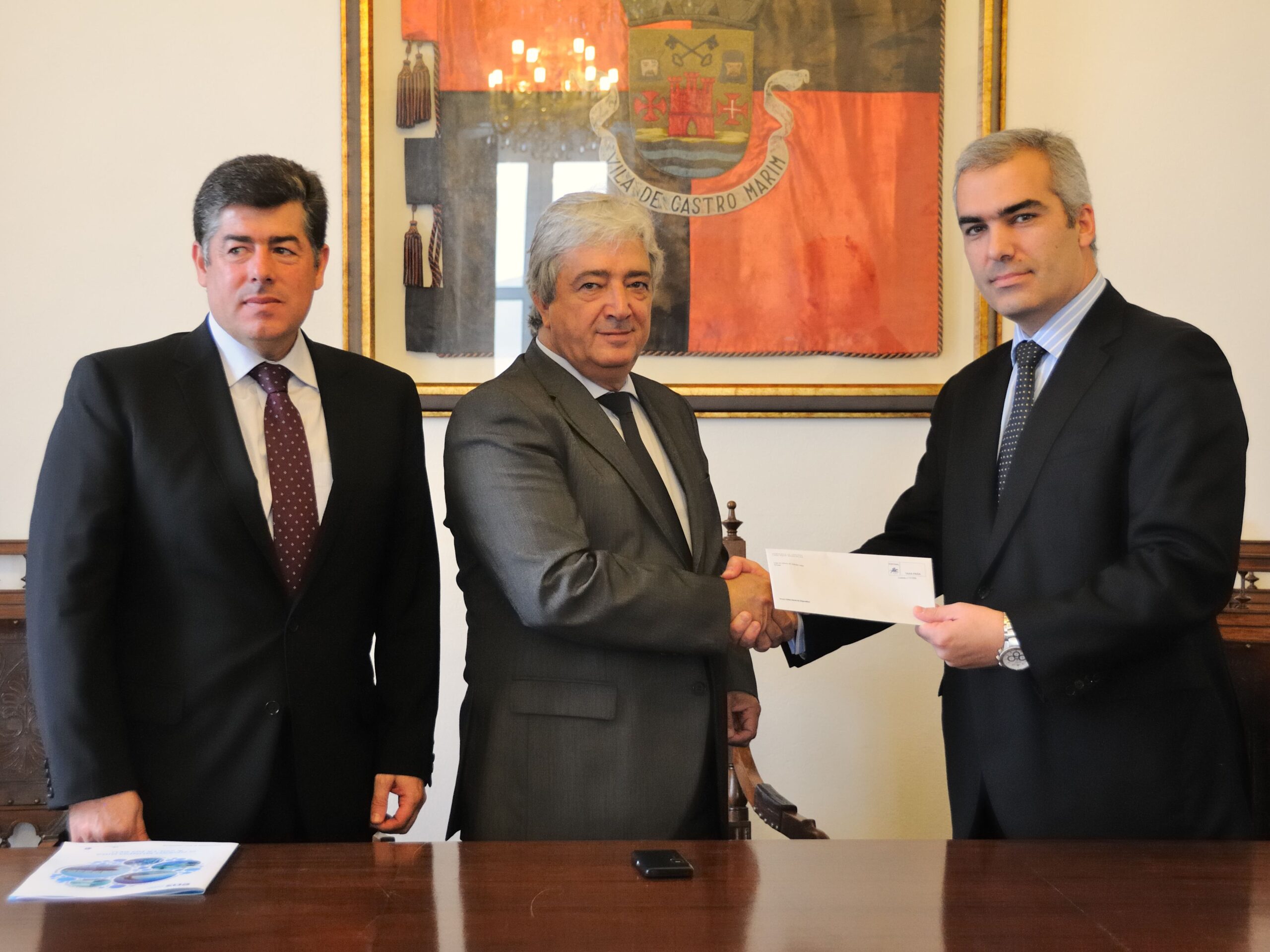 Sul Informação - Fidelidade atribui donativo de 7000 euros ao Município de Castro Marim