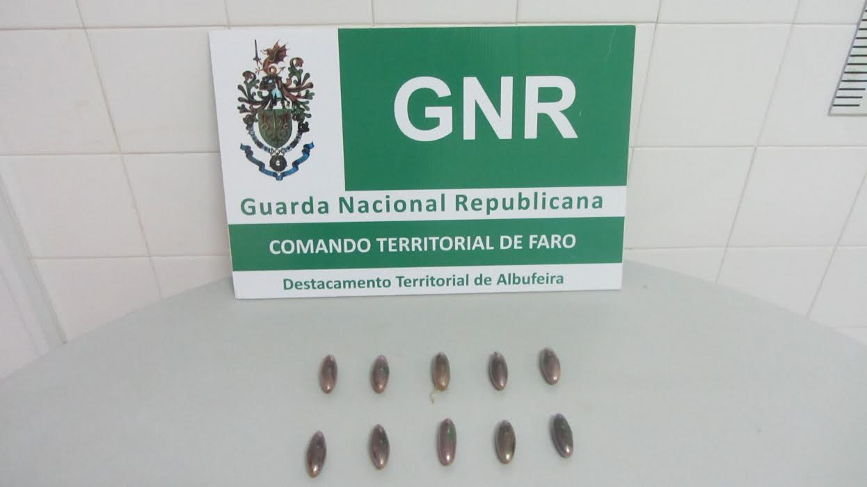 Sul Informação - GNR detém dois por tráfico de droga e apreende «considerável quantidade» de produto