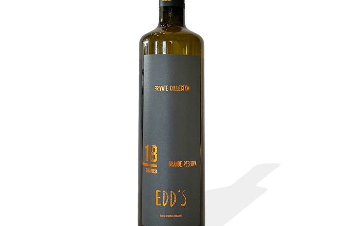 Sul Informação - Vinho algarvio distinguido com Medalha de Ouro em concurso do Crédito Agrícola