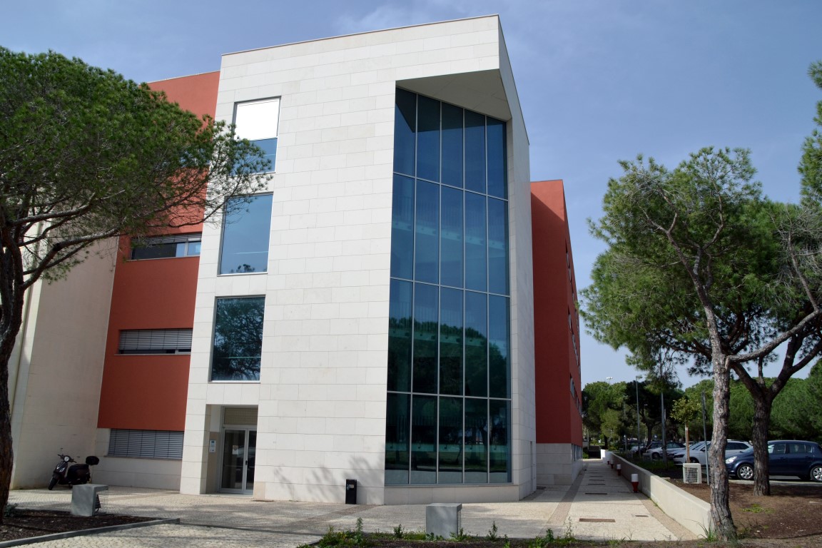 Sul Informação - A partir de amanhã, há um Centro Hospitalar e Universitário no Algarve