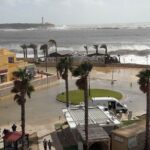 Sul Informação - Temporal arrasa bar Nosolo Aqua  e causa muitos estragos na Praia da Rocha [com fotos]