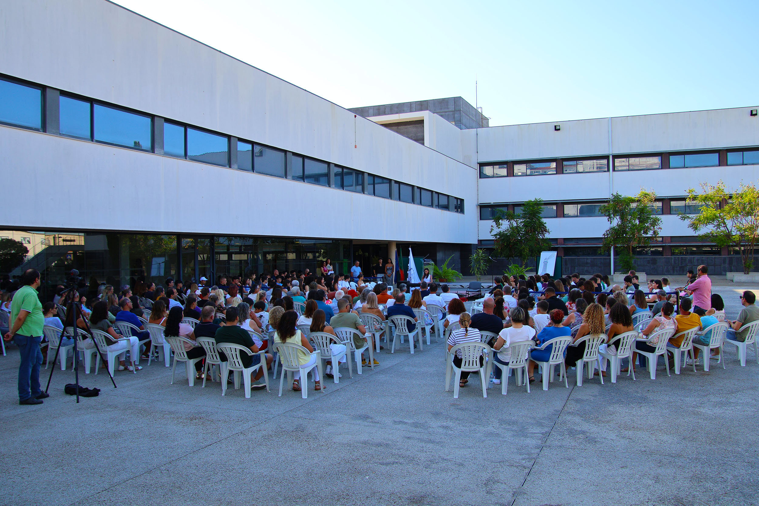 Sul Informação - Vila Real de Santo António vai atribuir 30 bolsas de estudo a alunos do ensino superior