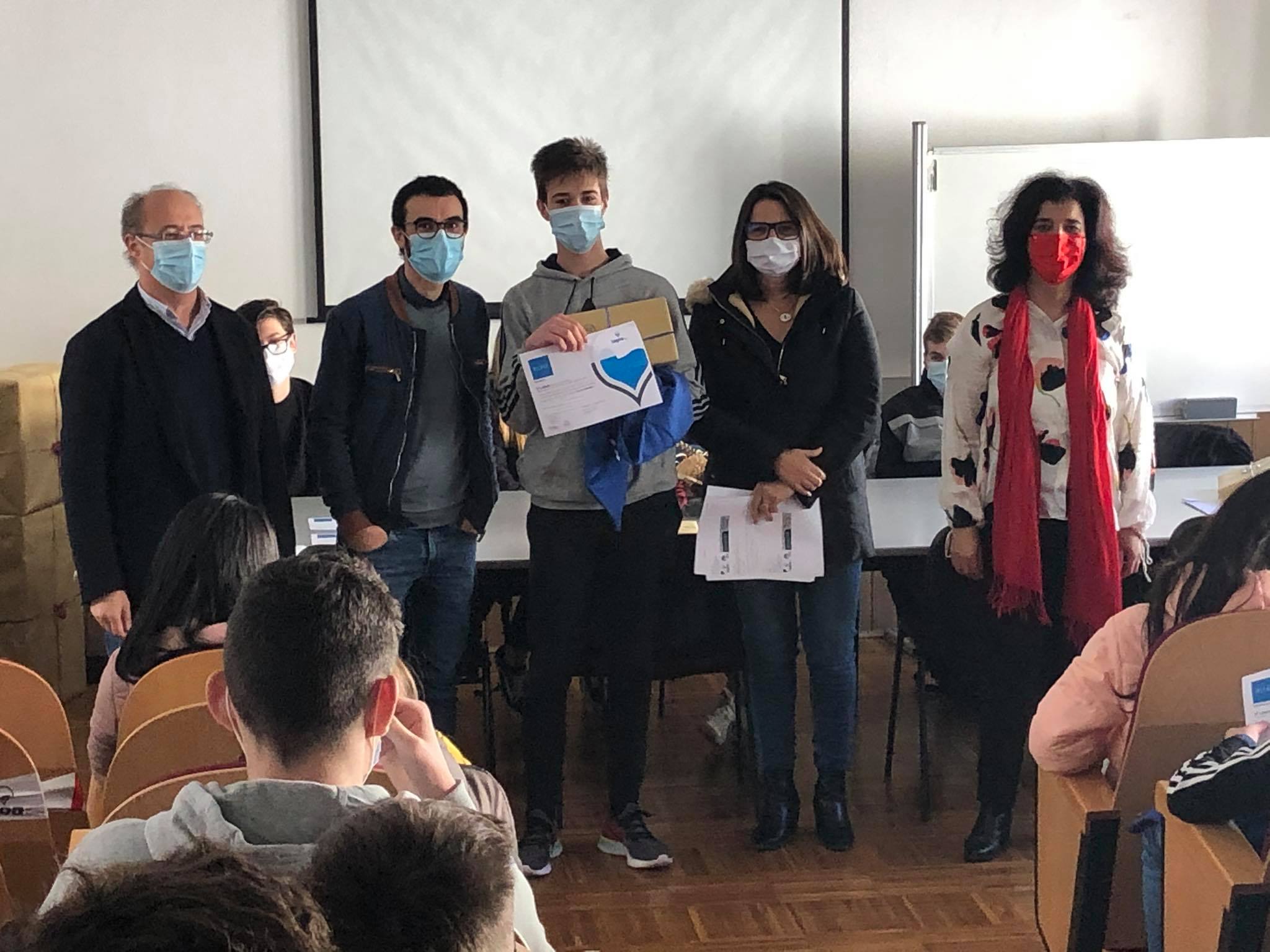 Sul Informação - Alunos de Lagoa recebem prémios por aprenderem matemática usando as novas tecnologias