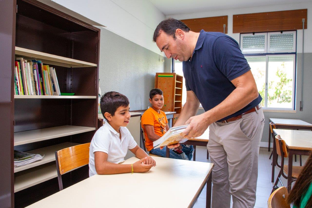 Sul Informação - Moura apoia alunos e escolas no arranque do ano letivo