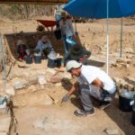 Sul Informação - Arqueologia: As telhas que cobriram a vida e a morte na Cacela islâmica