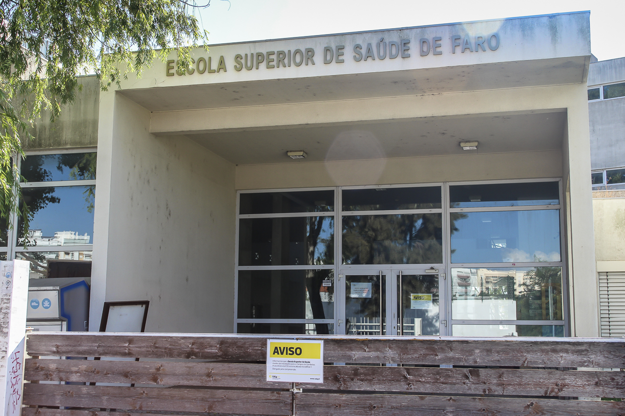Sul Informação - Universidade do Algarve quer transformar Escola Superior de Saúde em residência universitária