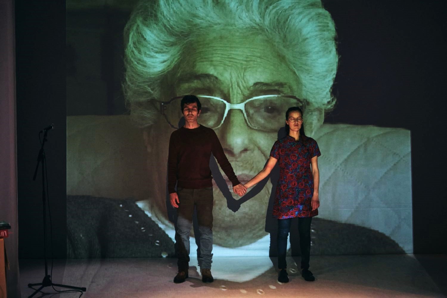 Sul Informação - Histórias de amor e resistência sobem ao palco do Teatro Municipal de Portimão