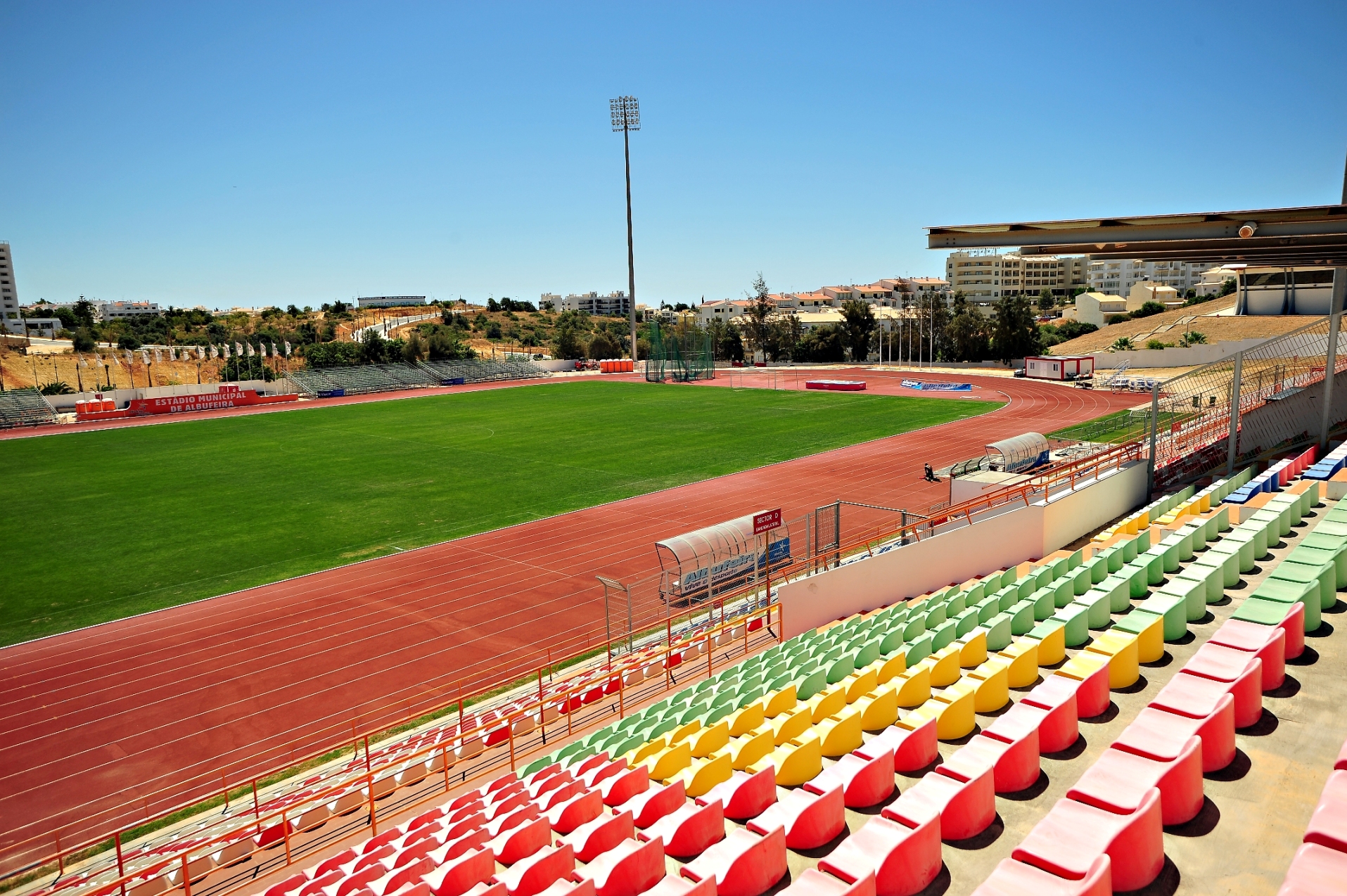Sul Informação - Associação Turismo do Algarve estreia-se no maior evento de negócios de futebol do mundo